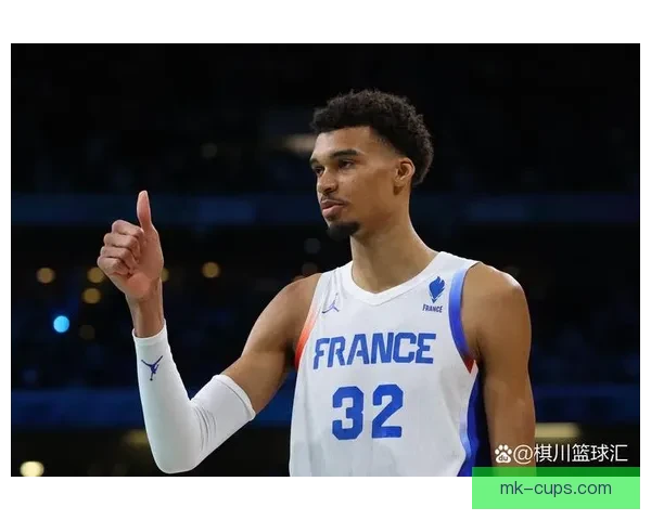 文班亚马砍下26分14篮板5盖帽碾压对手热巴手感低迷仅17中5